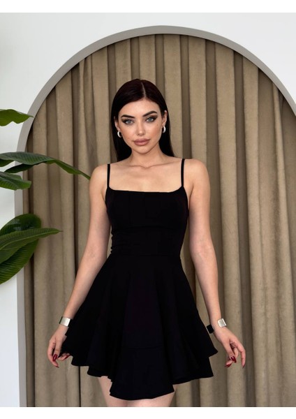 Askılı Volanlı Eteği Belden Açılan Fırfırlı Kadın Mini Elbise
