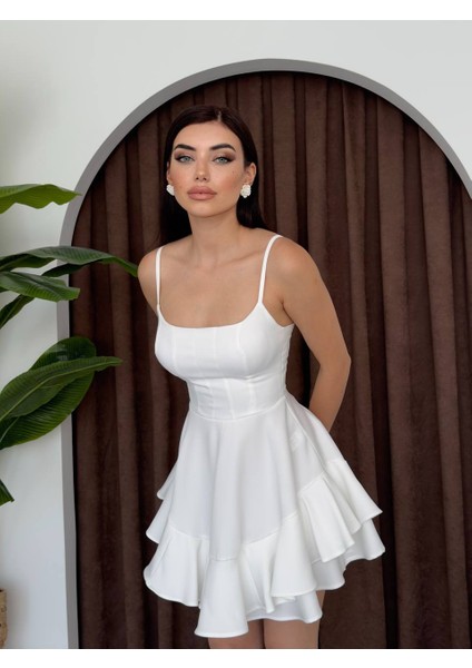 Askılı Volanlı Eteği Belden Açılan Fırfırlı Kadın Mini Elbise fiyatları