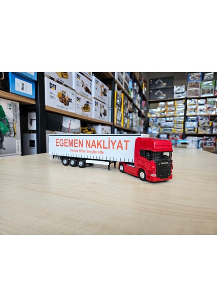 25 cm uzunlukta 1/64 ölçek Kırmızı SCANIA R730 TIR MAKETİ (firma ismi yazılabilir)