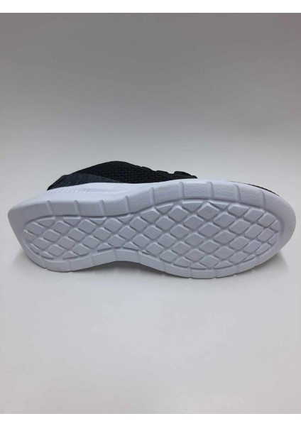 Siyah Renk Triko Hafif Beyaz Taban Rahat Bağcıklı Esnek Yazlık Erkek Ayakkabı fırsatları
