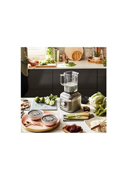 5ksb4026 K400 Artisan Medallion Silver Blender