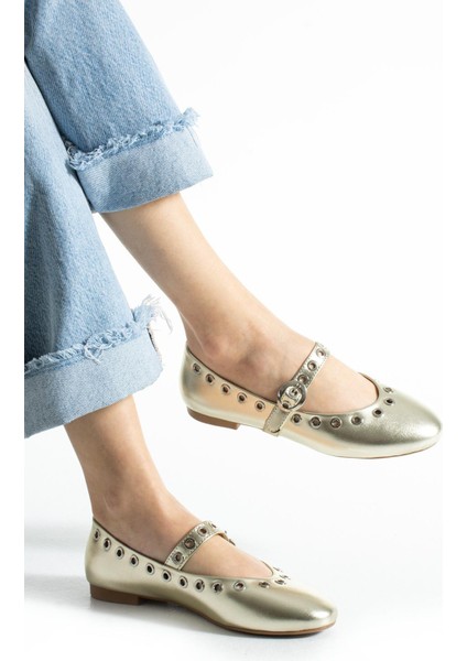 Kadın Altın Lustrous Loop Babet modelleri