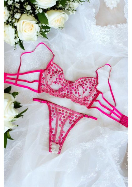 Pembe Kalp Desenli Dantelli Bralet Takım (Sütyen & Tanga)