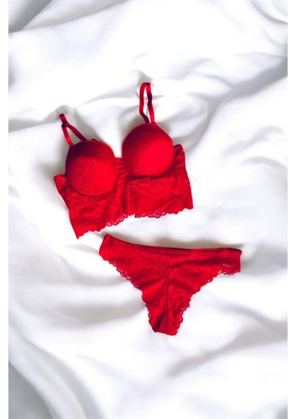 Kırmızı Dantelli Büstiyer Takımı (Sütyen &külot)