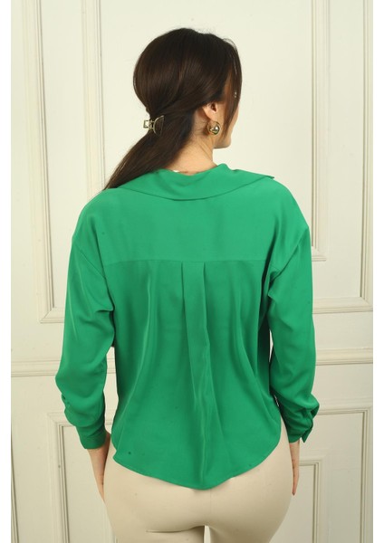 Önü Düğümlü Mikro Saten Gömlek fırsatları