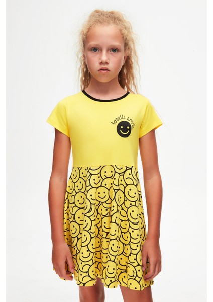 Sarı Gülen Yüz Kız Çocuk Desenli Lovetti Smile Baskılı Kısa Kol Elbise modelleri