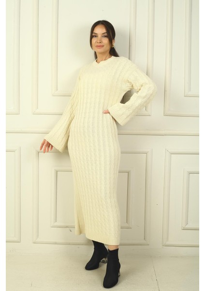 Kadın Saç Örgülü Rahat Kalıp Akrilik Uzun Elbise