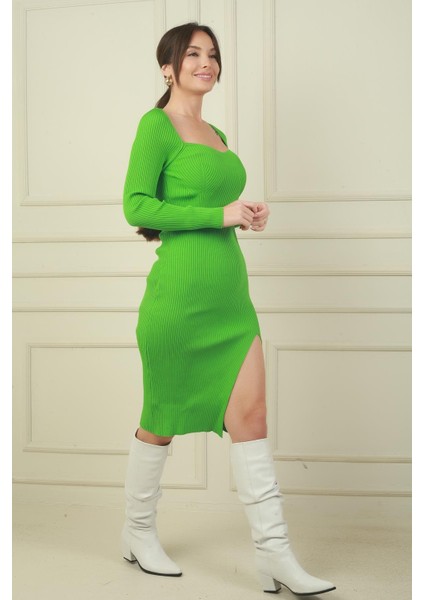 Kadın Kalp Yaka Yırtmaçlı Triko Elbise fiyatları