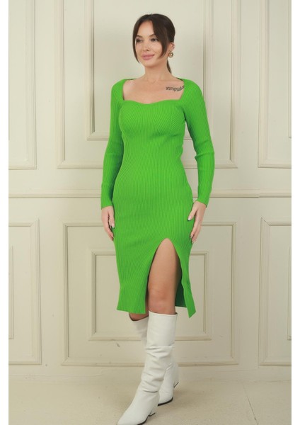 Kadın Kalp Yaka Yırtmaçlı Triko Elbise modelleri