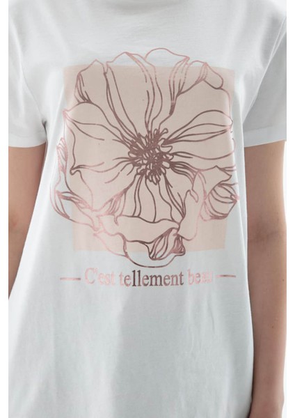 Baskılı Pamuklu Beyaz Kadın T-Shirt 25Y0152K1 indirimleri