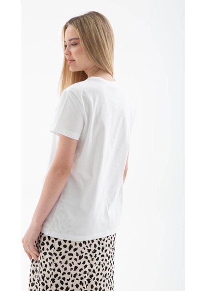 Baskılı Pamuklu Beyaz Kadın T-Shirt 25Y0433K1 indirimleri