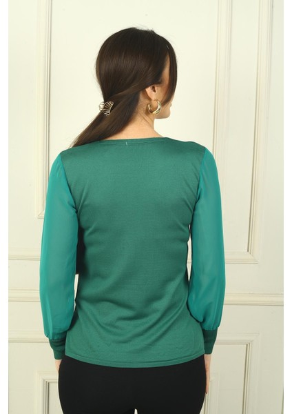 Kadın V Yaka Yarısı Şeritli Kolları Şifon Kazak fırsatları