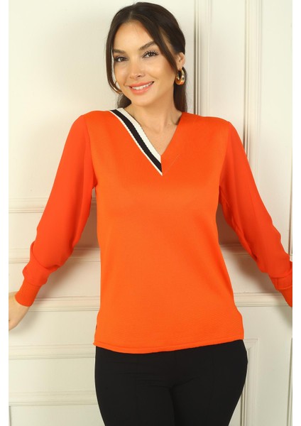 Kadın V Yaka Yarısı Şeritli Kolları Şifon Kazak