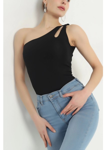 Tek Kol Omuz Detaylı Önü Yarım Çift Katlı Bodysuit