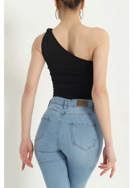 Tek Kol Omuz Detaylı Önü Yarım Çift Katlı Bodysuit