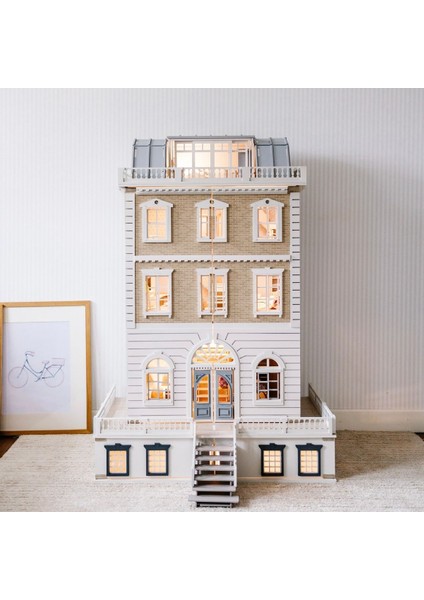 house Of New York Dollhouse1 Adet