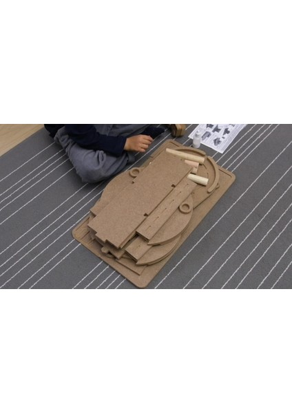 ahşap Katlı Otopark ve Ahşap Oyuncak Bebek Evi(15 Adet Mobilyalı)1 Adet
