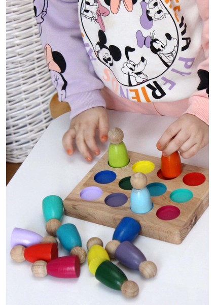Peg Bebek Renk Eşleştirme Oyunu 12LI Insan Figürleri Doğal Ahşap Dikdörtgen 18X14CM1 Adet