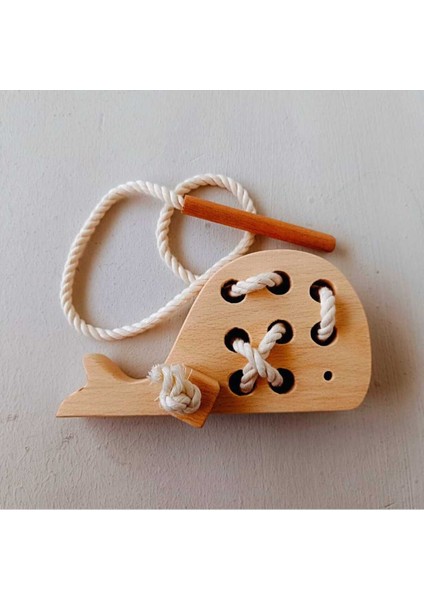 montessori Ahşap Sevimli Balina Ip Geçir Oyuncağı1 Adet