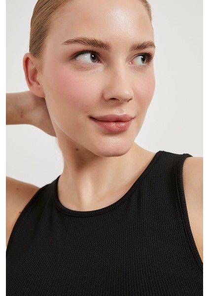 Basic Kaşkorse Esnek Atlet fırsatları