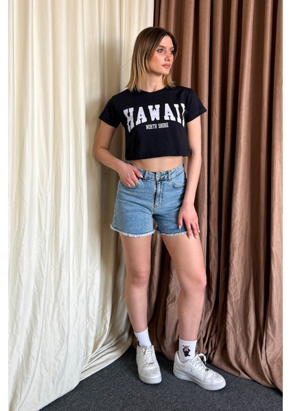 Kadın Hawaıı Baskılı Crop T-Shirt indirimleri
