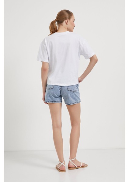Yanı Yırtmaçlı Bisiklet Yaka Basic T-Shirt