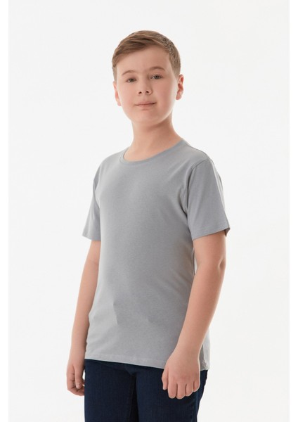 Arkası Anime Baskılı Erkek Çocuk Tişört modelleri