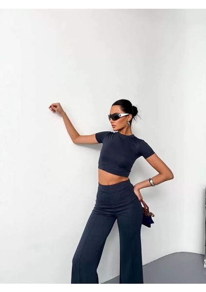 Osy Modal Yumuşak Dokulu Kumaş Kısa Kollu Crop Alt Ispanyol Paça Pantalon Ikili Takım - Füme