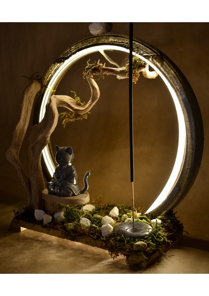 Zen Kedi Tütsülük ve LED Gece Lambası Meditasyonun Büyüsü