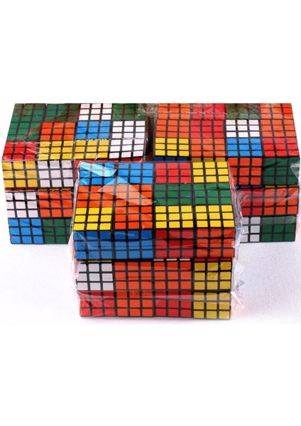 12 Adet Mini Rubik Zeka Küpü (Sabır Küpü) 3x3 Anahtarlık modelleri