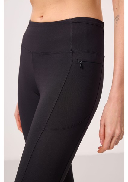 Siyah Polyester Esnek Standart Fit Performans Kadın Tayt - 94667