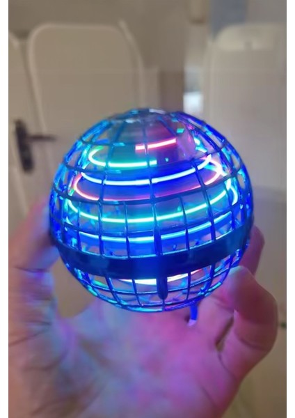 Uçan Küre Topu Oyuncak: Hover Pro Boomerang Spinner, El Kontrollü Mini Drone