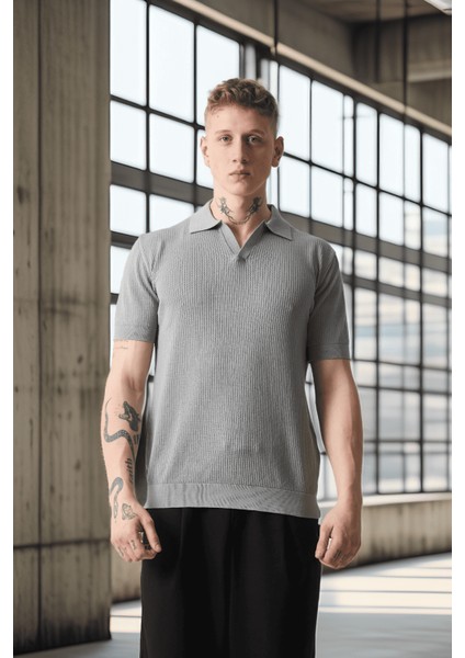 Örme Desenli Viskon Polo Yaka Triko Erkek T-Shirt - Gri