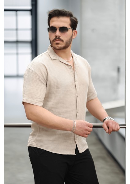 Yarım Oversize Apaş Yaka Kısa Kol Müslin Kumaş Erkek Gömlek - Bej