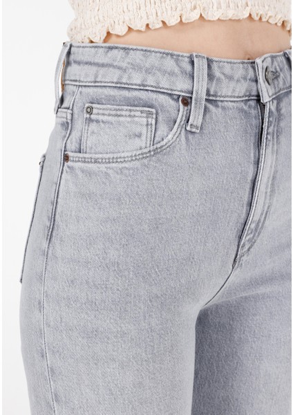 Regular Fit Kadın Denim Jean Pantolon