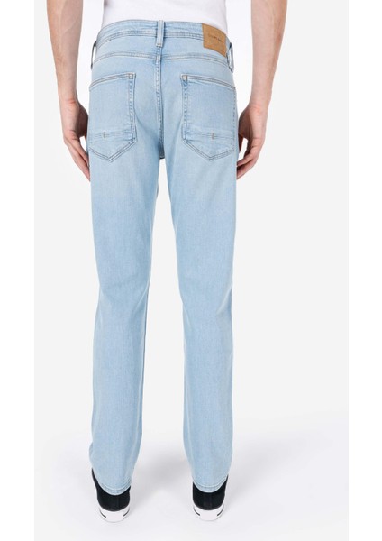 Straight Fit Düşük Bel Düz Paça Erkek Açik İndigo Jean Pantolon fiyatları