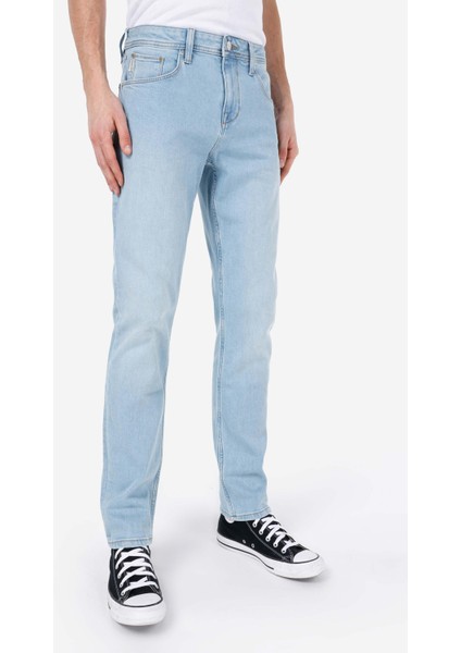 Straight Fit Düşük Bel Düz Paça Erkek Açik İndigo Jean Pantolon fırsatları
