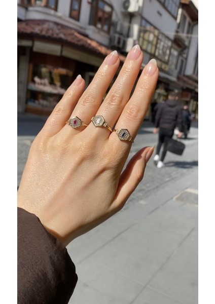 14 Ayar Asimetrik Altıgen Işıltılı Renkli Taşlı Yüzük modelleri