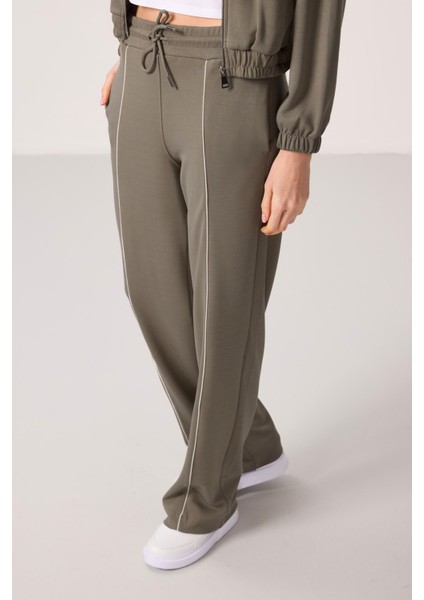 Koyu Bej Yumuşak Dokulu Dik Yaka Oversize Lastikli Kadın Eşofman Takım - 95349