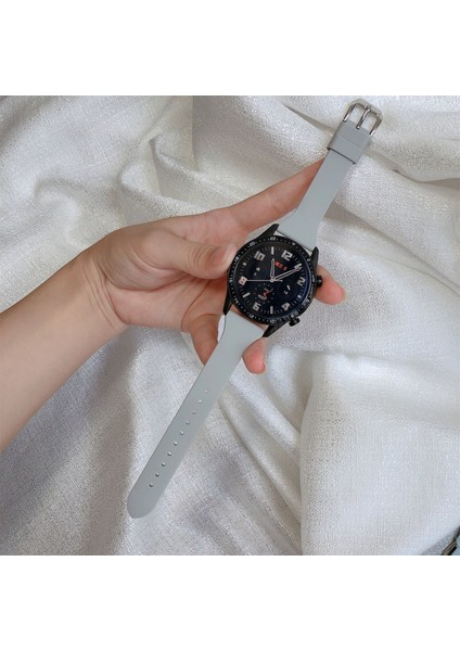 Silikon Kordonlu Saat 22MM (Yurt Dışından)