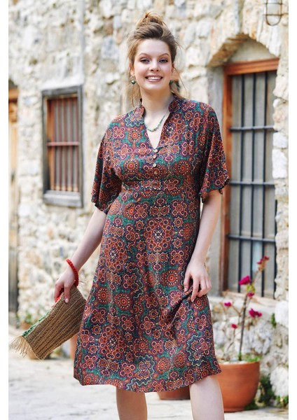 Düğme Detaylı V Yaka Yarım Kol Yazlık Elbise fiyatları