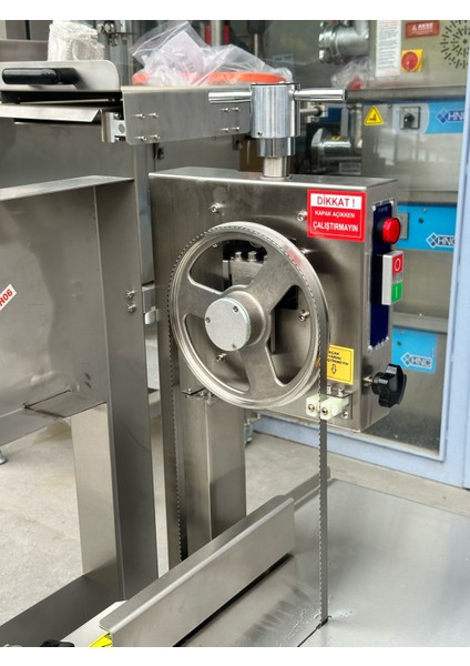 Lavion Et Kemik Tibon Kesme Parçalama Testeresi - 380 Volt fırsatları