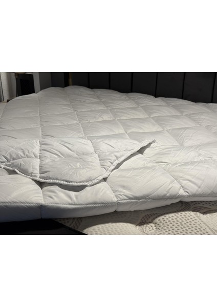 Zinde Microfiber Yorgan 195*215 Kendinden Biyeli fırsatları