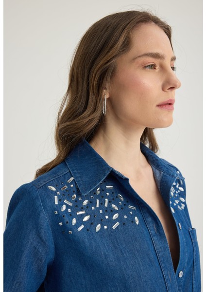 Taş Süslemeli Denim Gömlek