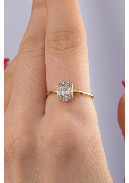 14 Ayar Altın Kenar Taşlı Baget Yüzük fiyatları