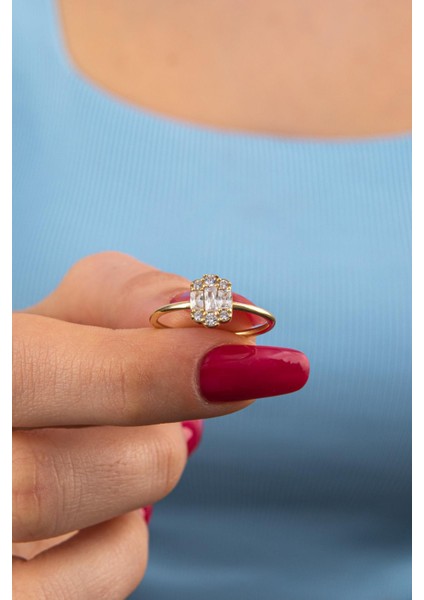 14 Ayar Altın Kenar Taşlı Baget Yüzük modelleri