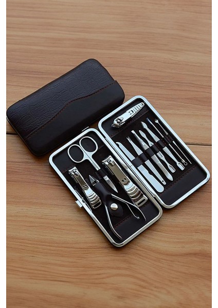 Manikür Seti Tırnak Bakım Çantalı 12 Parça Bakım Seti
