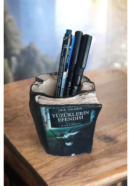 Yüzüklerin Efendisi Yüzük Kardeşliği Kitabı Şeklinde Kalemlik 10 x 8 cm Seramik Tozundan modelleri