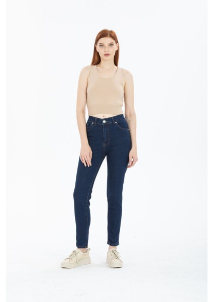 Kadın Mavi Yüksek Bel Yumuşak Dokunuşlu Rahat Kesim Mom Jeans Kot Pantolon
