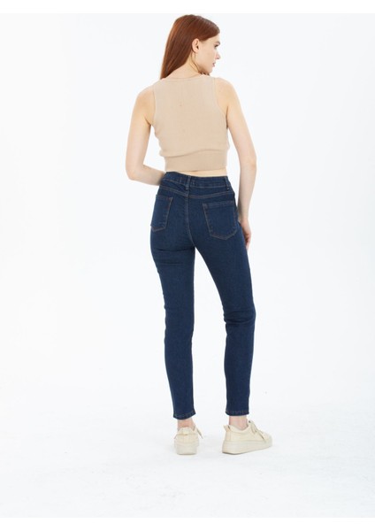 Kadın Mavi Yüksek Bel Yumuşak Dokunuşlu Rahat Kesim Mom Jeans Kot Pantolon indirimleri